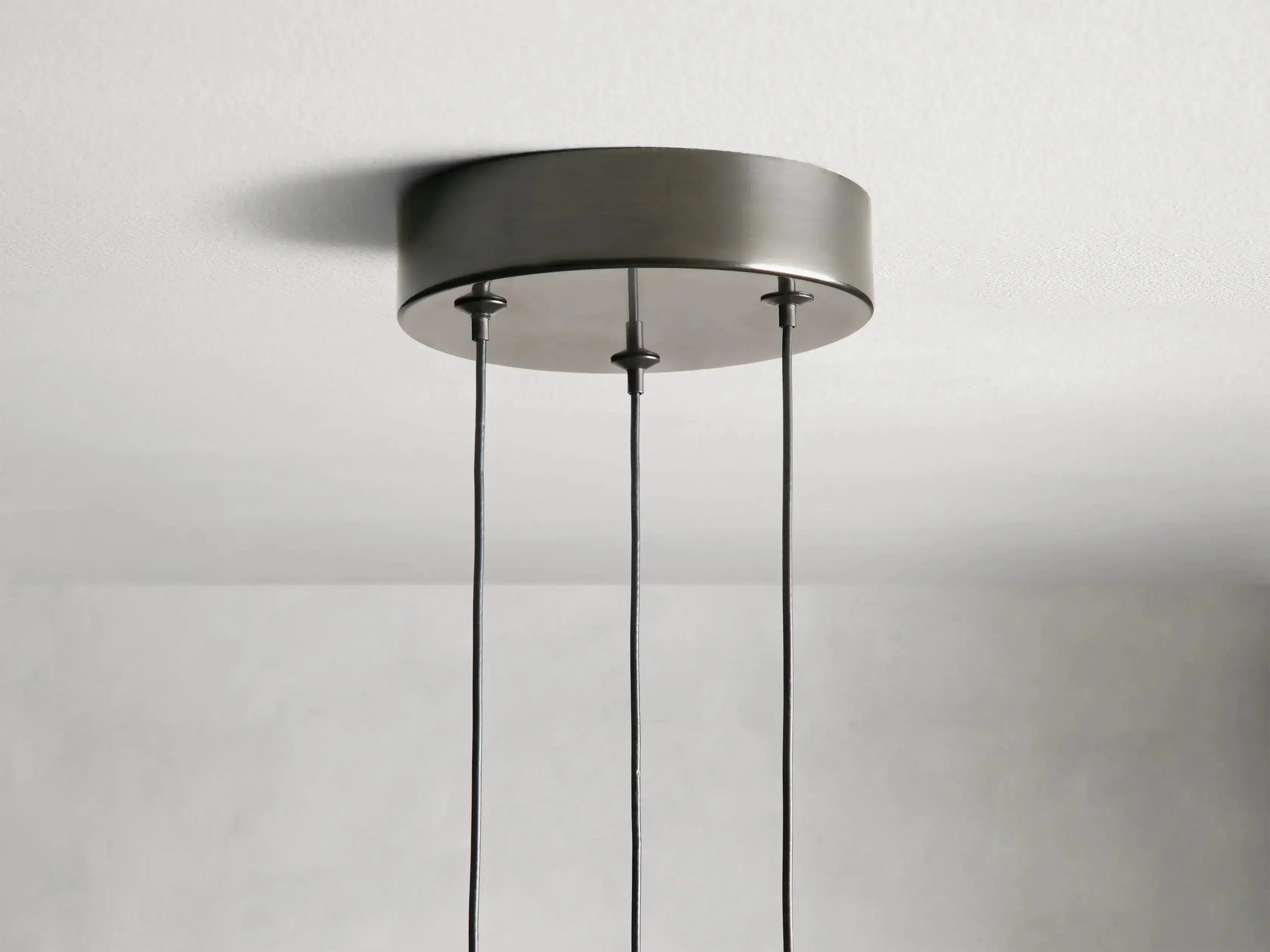 Soltaire Single Light / 3-light Pendant