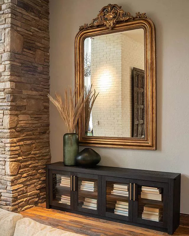 Bodhi Oak Media Console Wood TV Stand Side Cabinet Rustic Television Storage Unit Sideboard